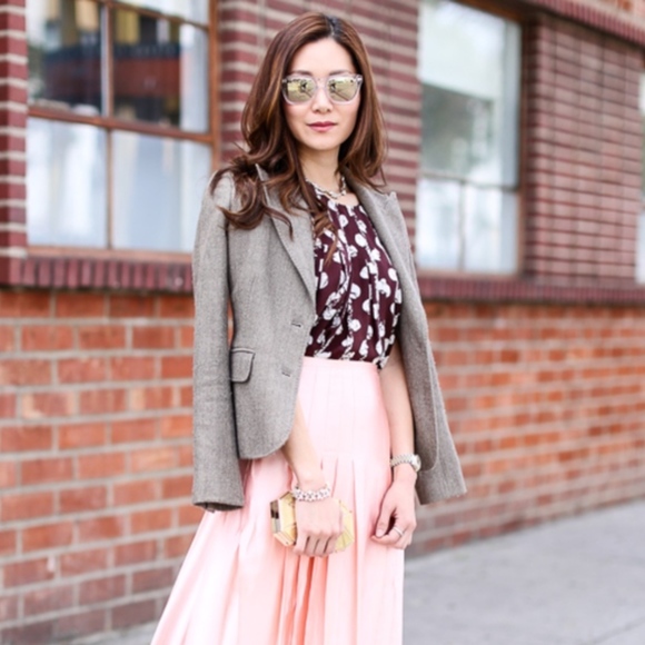 Banana Republic Accessories - Banana Republic Blush "Margeaux" Sunglasses